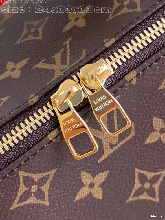 TOILETRY VUITTON LOUIS BAG-24*13*13CM 0703